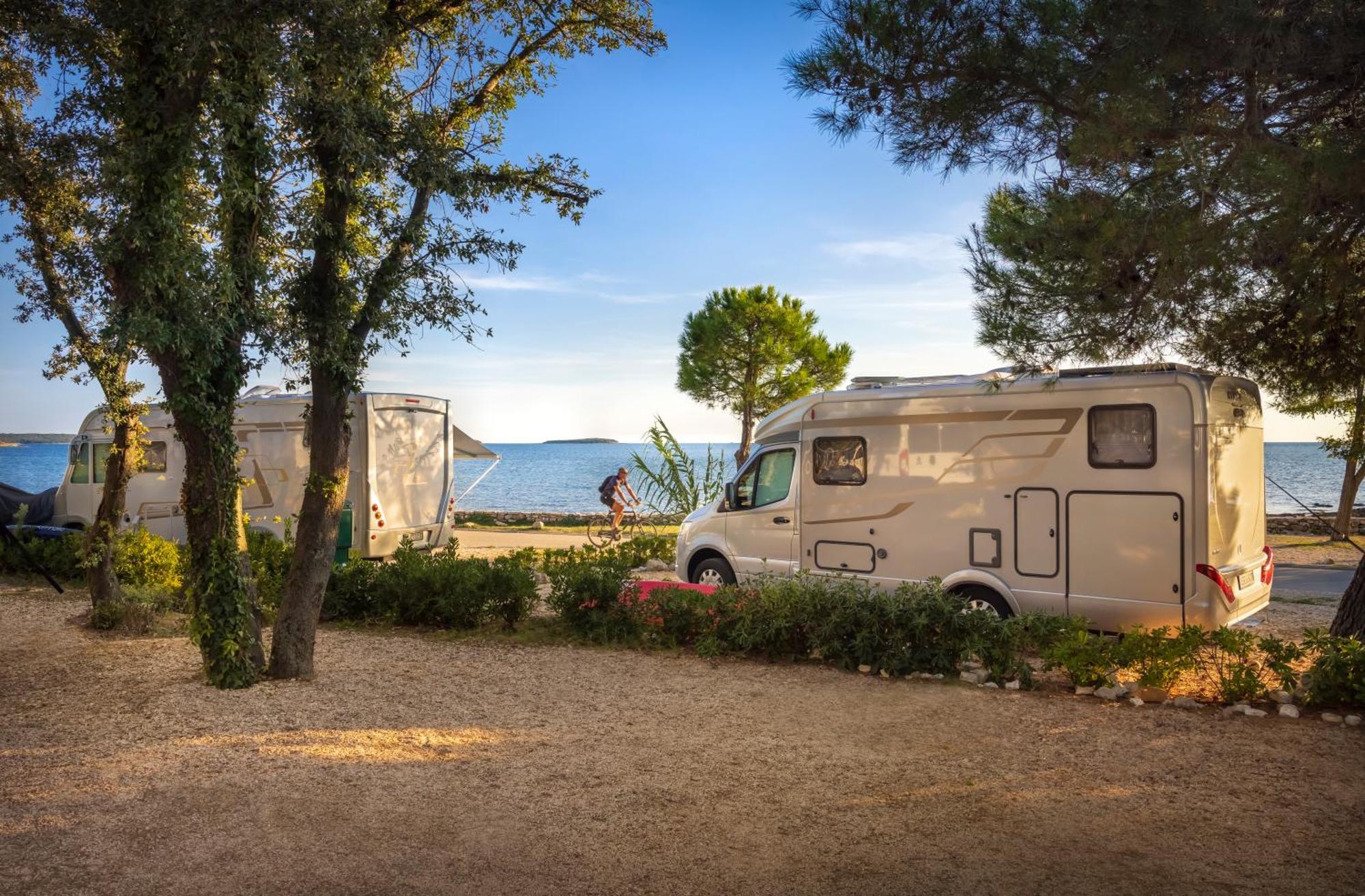 Maistra Camping Polari Pitches 로비니 외부 사진